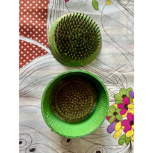 Load image into Gallery viewer, vintage Vogue green needle flower frog cup with lid