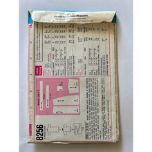 Load image into Gallery viewer, Vintage Simplicity pattern 8256 1960s robe unisex men medium 38 40