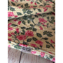 Load image into Gallery viewer, Henna Indian quilted jacket one size reversable floral print button up