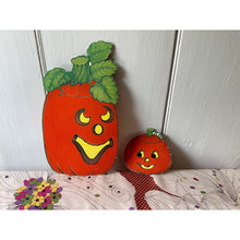 Load image into Gallery viewer, Vintage Halloween die cut pumpkin jacko lantern set of 2 imperfect