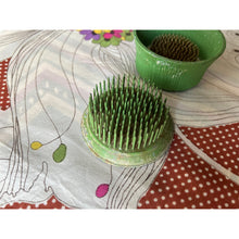 Load image into Gallery viewer, vintage Vogue green needle flower frog cup with lid