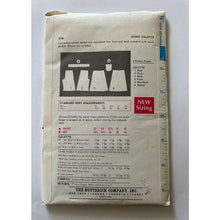 Load image into Gallery viewer, Butterick pattern 4720 culottes waist 27 skorts 1960s vintage