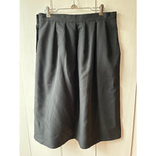 Load image into Gallery viewer, Vintage pleated skirt black size 18 mid calf new old stock