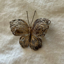 Load image into Gallery viewer, Vintage silver plate filigree butterfly brooch
