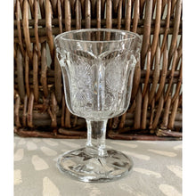 Load image into Gallery viewer, Antique Higbee cordial glasses stemmed EAPG thistle pattern set of 4