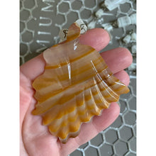Load image into Gallery viewer, Vintage 70s agate necklace chief head first nations native indian pendant