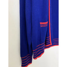 Load image into Gallery viewer, Blue vintage 60s cardigan V-neck sweater size 40/L pockets Eileen