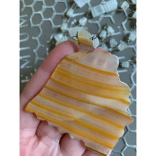 Load image into Gallery viewer, Vintage 70s agate necklace chief head first nations native indian pendant