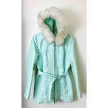 Load image into Gallery viewer, Vintage White Stag hooded puffer jacket mint green zipper faux fur trim