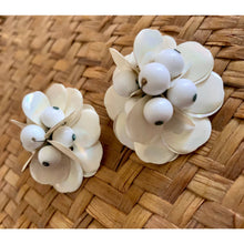 Load image into Gallery viewer, Vintage mid century white flower clip-on vinyl beaded earrings