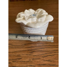 Load image into Gallery viewer, Vintage ceramic covered jewelry dish white basket weave floral