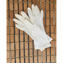 Load image into Gallery viewer, Vintage 1960s Nylon Gloves Ivory below wrist Length Sm/Med Stretch