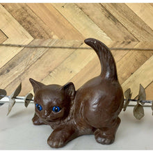 Load image into Gallery viewer, Vintage ceramic kitten figurine MCM hand painted