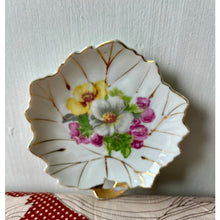 Load image into Gallery viewer, Vintage floral leaf plates 5&quot; hand painted gold leaf set of 3
