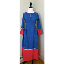 Load image into Gallery viewer, Vintage 70s maxi prairie dress homemade size small long sleeves
