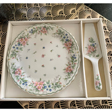 Load image into Gallery viewer, Andrea by Sadek cake plate and server floral porcelain with gold trim 10”
