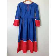 Load image into Gallery viewer, Vintage 70s maxi prairie dress homemade size small long sleeves
