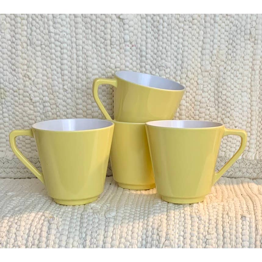 Vintage melamine yellow cups set of 4 mugs