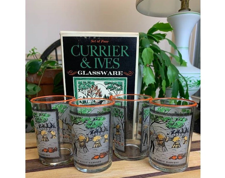 Vintage Currier and Ives tumblers Libby juice drinking glasses