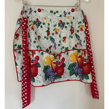 Load image into Gallery viewer, Vintage short half apron fruit pattern with pockets
