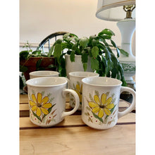 Load image into Gallery viewer, Vintage daisy coffee cups 1970s mugs white yellow daisy flower
