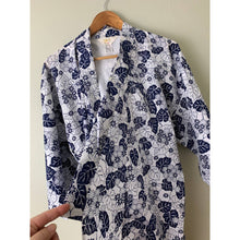 Load image into Gallery viewer, Vintage Kimono printed blue white floral cotton authentic traditional
