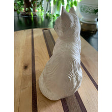 Load image into Gallery viewer, Vintage White Ceramic Cat Figurine 5&quot; Hand Painted Persian Kitty
