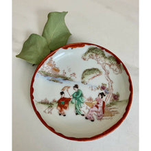 Load image into Gallery viewer, Vintage antique Japanese Kutani Geisha plate
