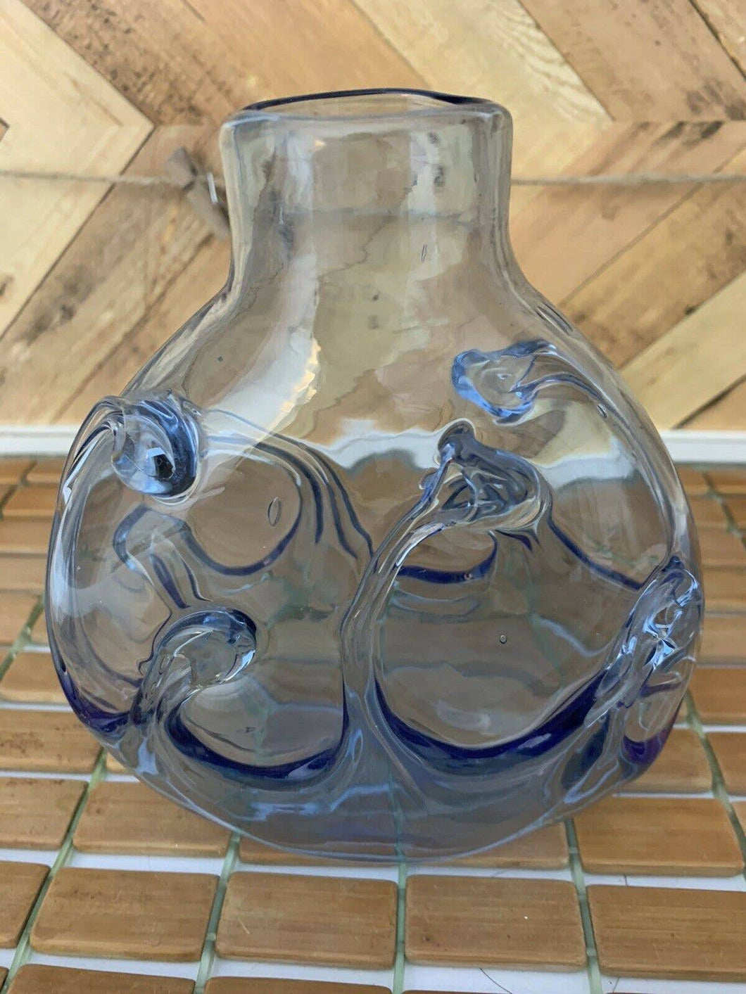 Vintage art glass blue Vase 7