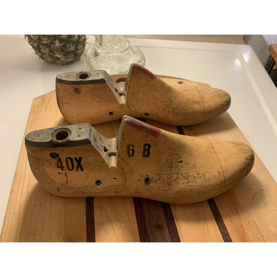 Vintage Wooden Shoe Form Pair Size 6 B