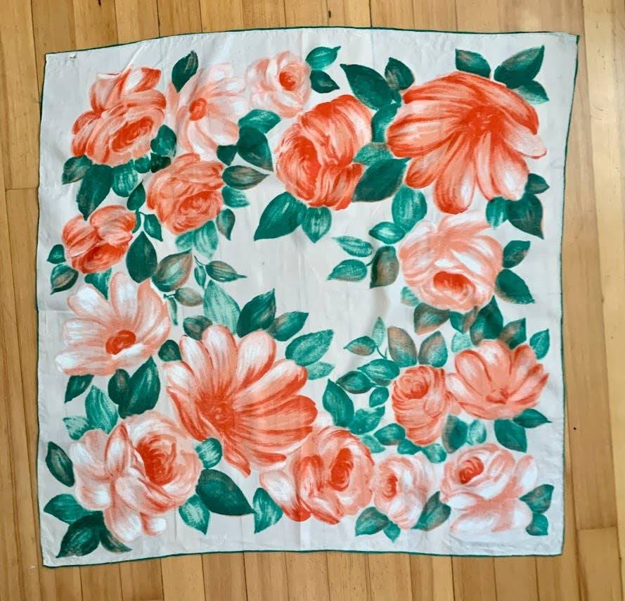Vintage silk blend scarf roses 30