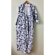 Load image into Gallery viewer, Vintage Kimono printed blue white floral cotton authentic traditional
