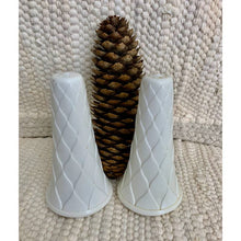 Load image into Gallery viewer, Vintage melamine white textured salt and pepper shakers
