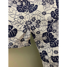 Load image into Gallery viewer, Vintage Kimono printed blue white floral cotton authentic traditional
